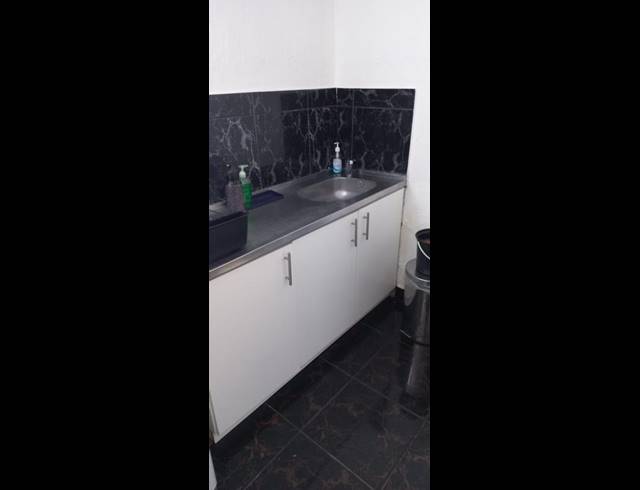 2 BEDROOM APARTMENT FOR SALE IN GROVE END